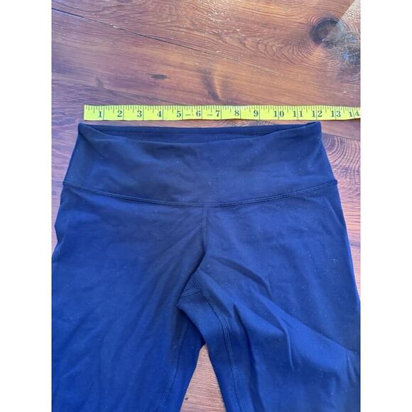 Lululemon Cropped Leggings Size 4 Black - Picture 8 of 10